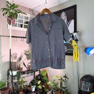 Women's Gray Floral Embroidered Short Sleeve Button Down Shirt Top